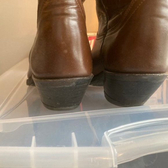 VINTAGE TONY LAMA COWBOY BOOTS mens 9.5 Excellent - Picture 7 of 15